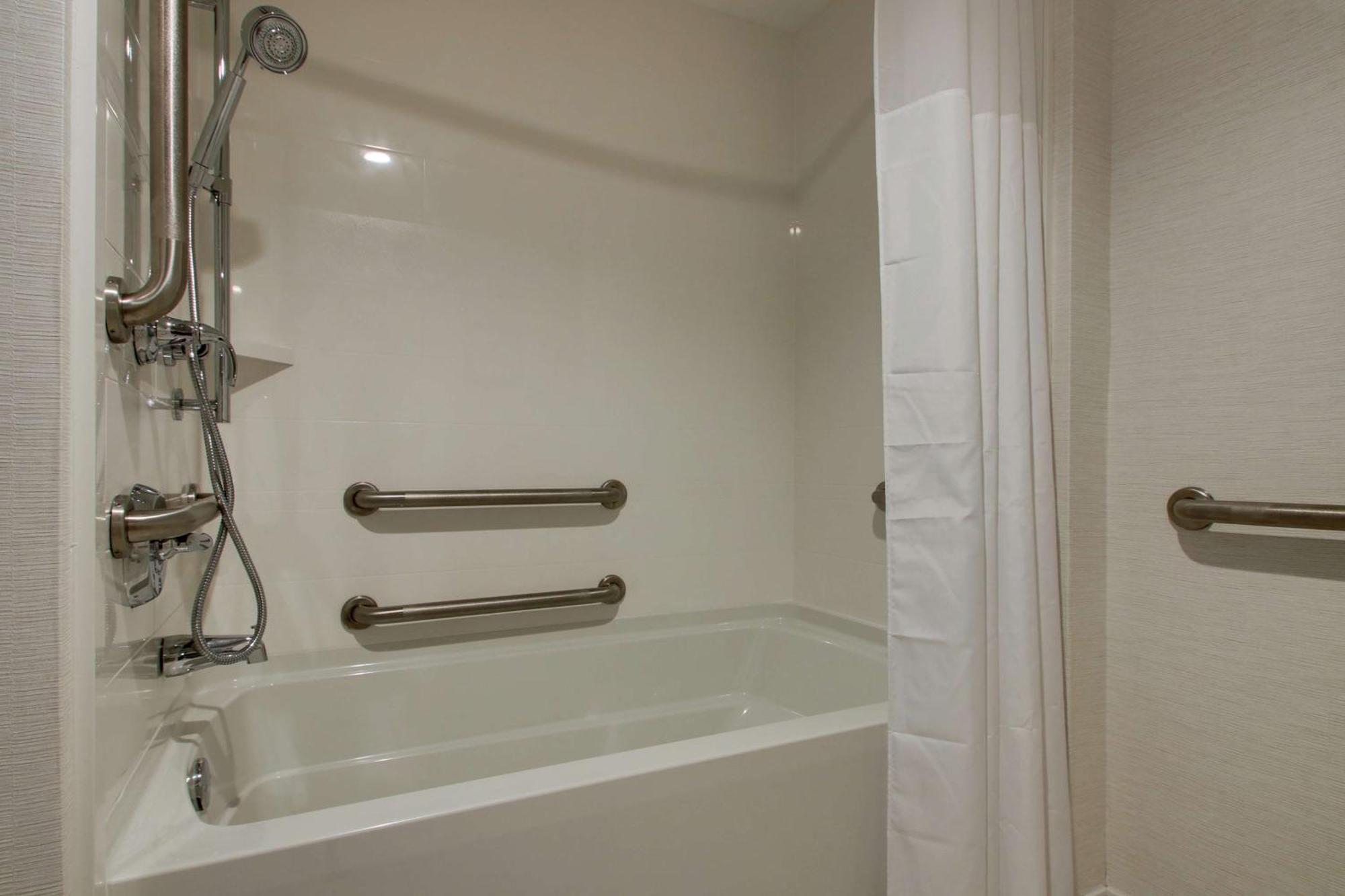 Hampton Inn-Pawtucket, Ri Ngoại thất bức ảnh