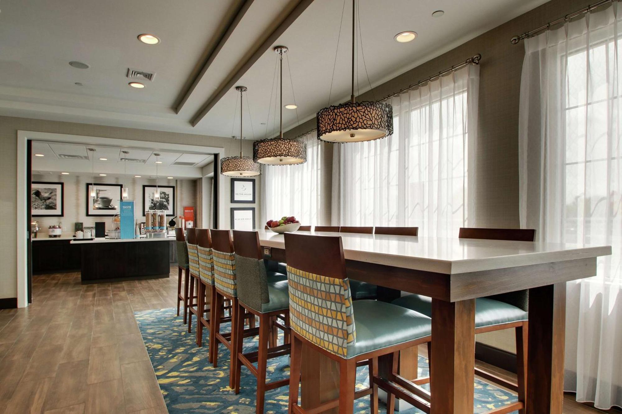 Hampton Inn-Pawtucket, Ri Ngoại thất bức ảnh